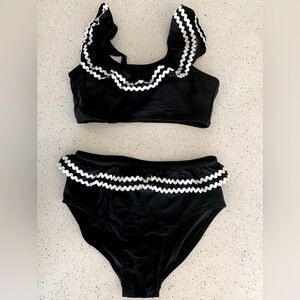 Girls Black and White Ruffle Bikini Set